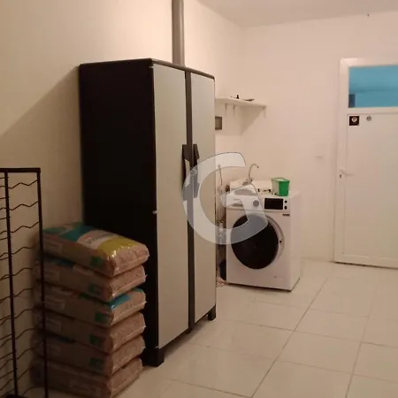 Maison Avrille, 4 Pieces, 6 Personnes - Fr-1-357-304 Hébergement de vacances Avrillé