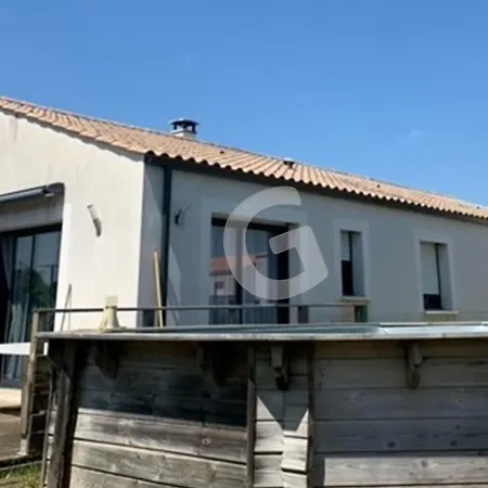 Maison Avrille, 4 Pieces, 6 Personnes - Fr-1-357-304 Hébergement de vacances *